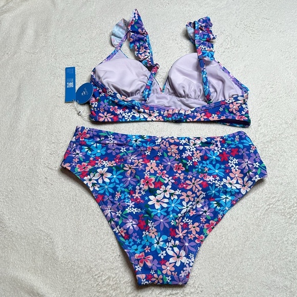 Women's Sundry Daisy Ruffled Bralette & High Waist Bikini Set - Picture 4 of 7
